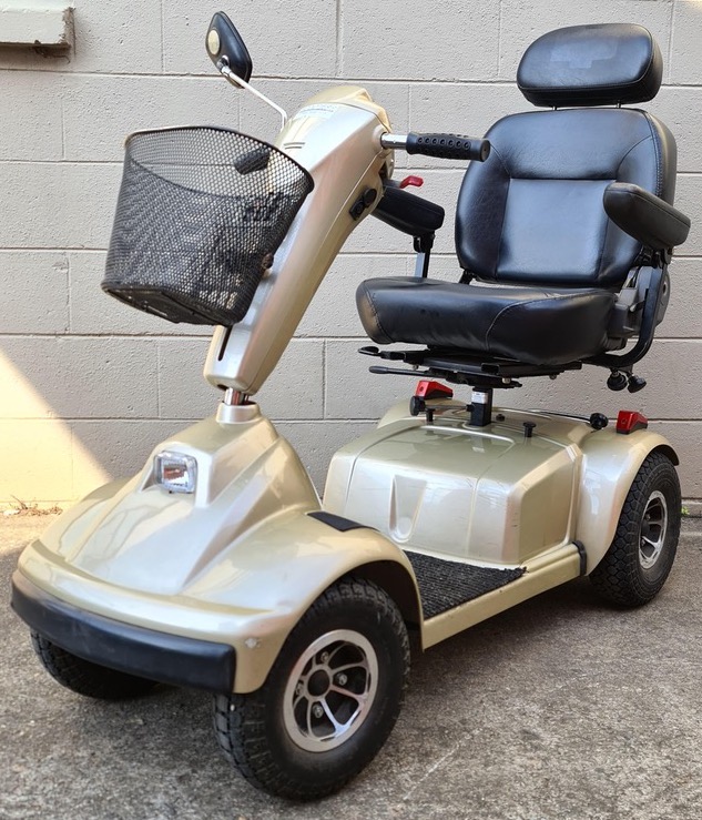 Life Comfort Second Hand Mobility Scooter 1
